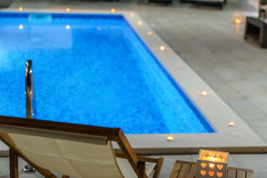 Apartments Villa Atlantis Trogir Eksteriør bilde